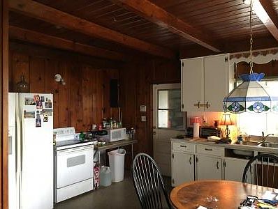 4th image of 240 Huntley Dr
