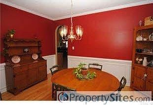 4th image of 2207 Baycourt Trl