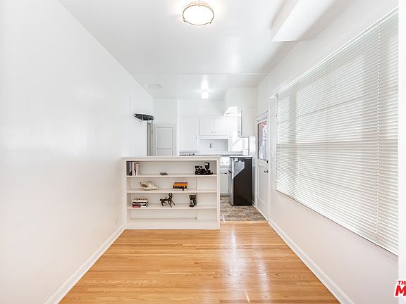 4th image of 824 Lorraine Blvd #828-1/2