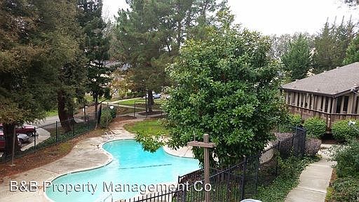 1st image of 355 Parkview Ter #4