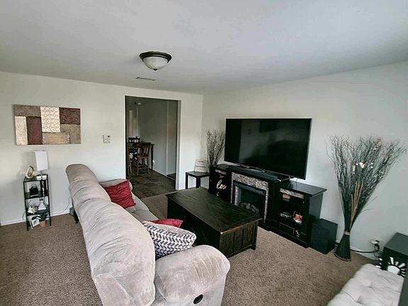 4th image of 3512 D St