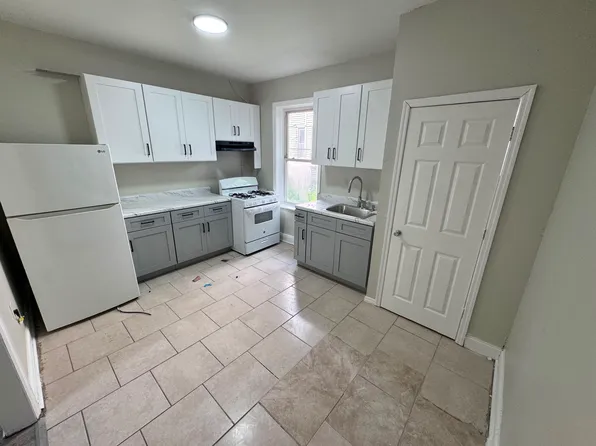 80 Monticello Ave #2AA, Newark, NJ 07106