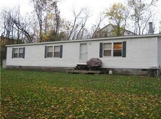 261 Railroad St, Claysville, PA