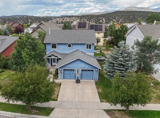 541 Bluffs Dr, Eagle, CO 81631