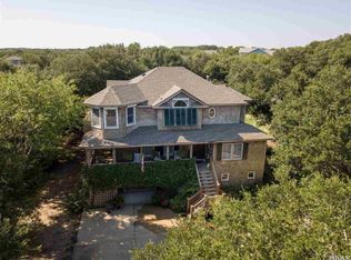 41 11th Ave W, Southern Shores, NC 27949