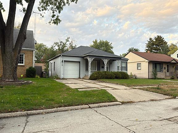 3rd image of 1627 Paradise Blvd