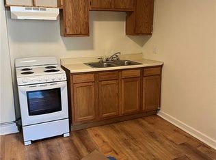 629 Olive Ln #2F, Ambridge, PA 15003