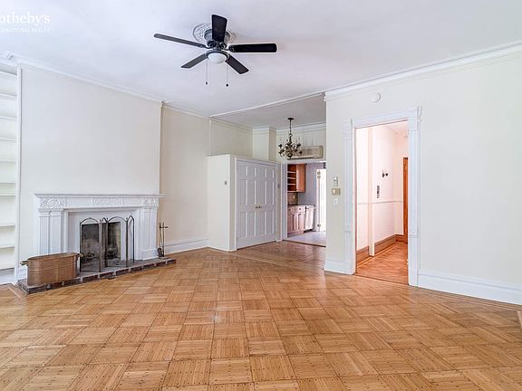 4th image of 312 W 81st St APT 2