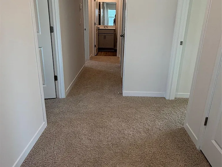 655 13th Avenue Dr NE — Photo 12
