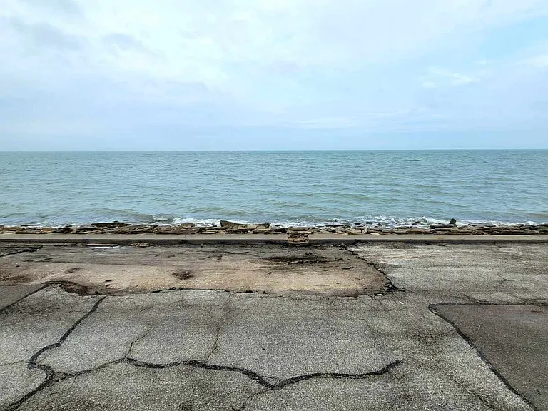 3402 Ocean Dr #33 — Photo 7