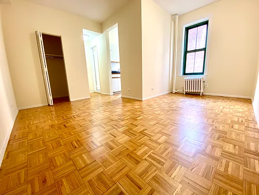 Rented by City & Suburban | media 12