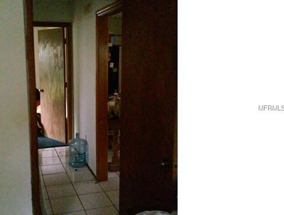 4th image of 2946 Shore Dr