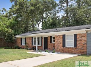 9 Ossabaw Rd, Savannah, GA 31410