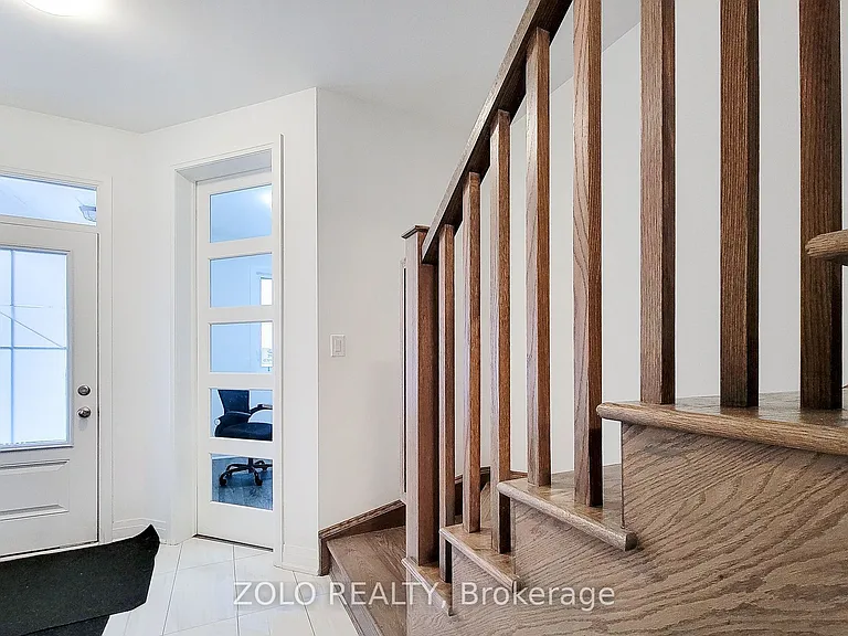 551 Bellflower Ct — Photo 9
