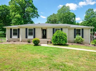 518 Ridgemont Dr, Dickson, TN 37055