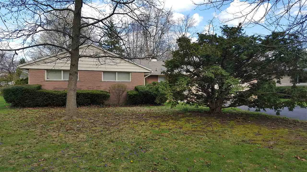 110 N Riley Rd photo 1