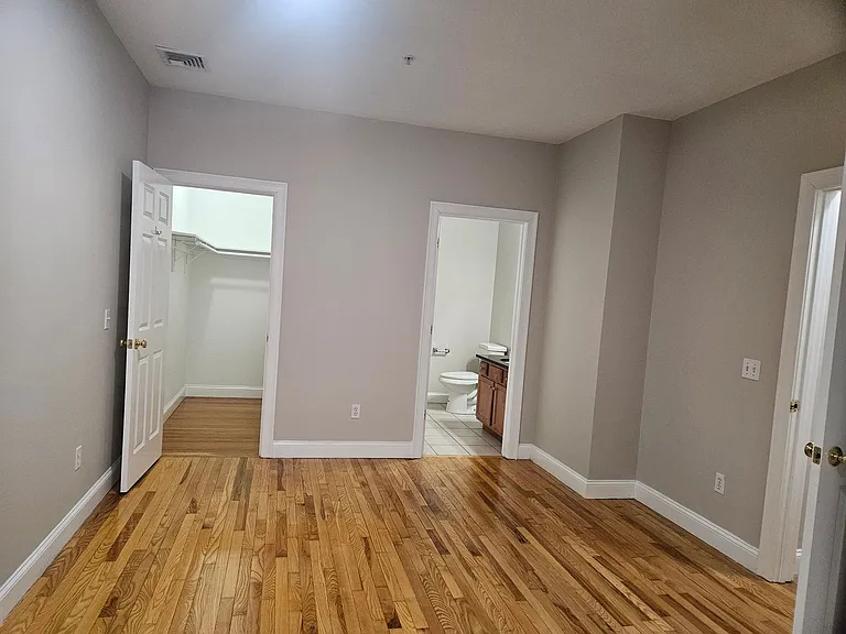 Cornerstone Apartments — Photo 14