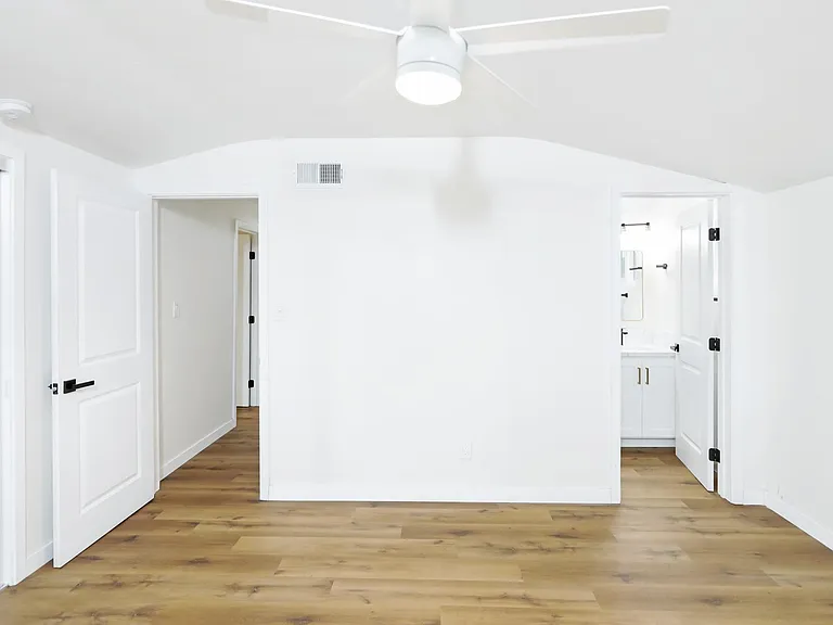 5311 Hewlett Dr — Photo 14