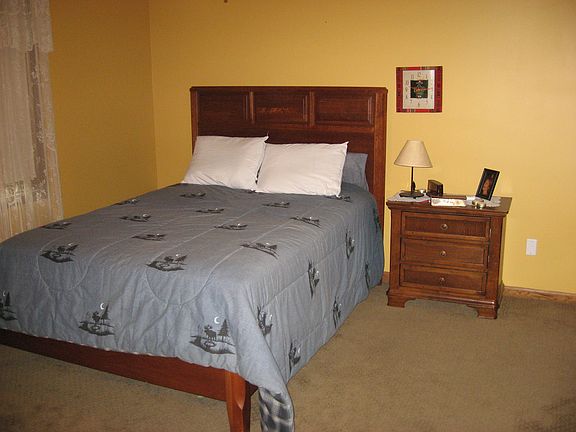 4th image of 1003 Ironwood Cir NW