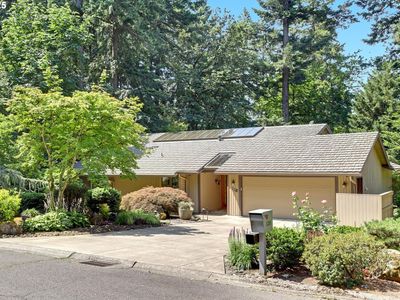 128 Del Prado St, Lake Oswego, OR, 97035