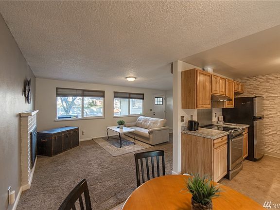 5th image of 4102 246th Street Ct E