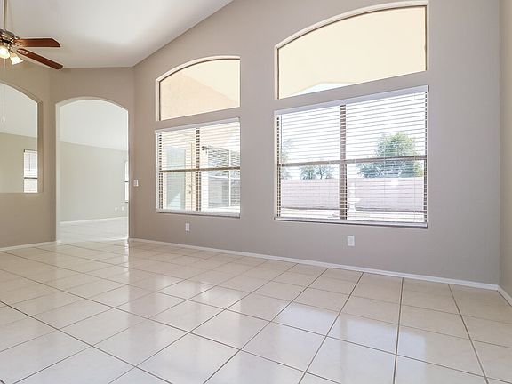 4th image of 12817 W Vernon Ave