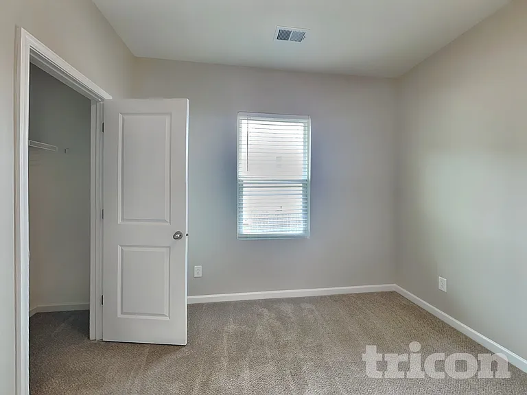 297 McCall Way — Photo 10