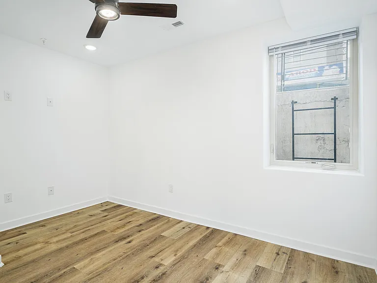 1701 S 24th St #1 — Photo 21