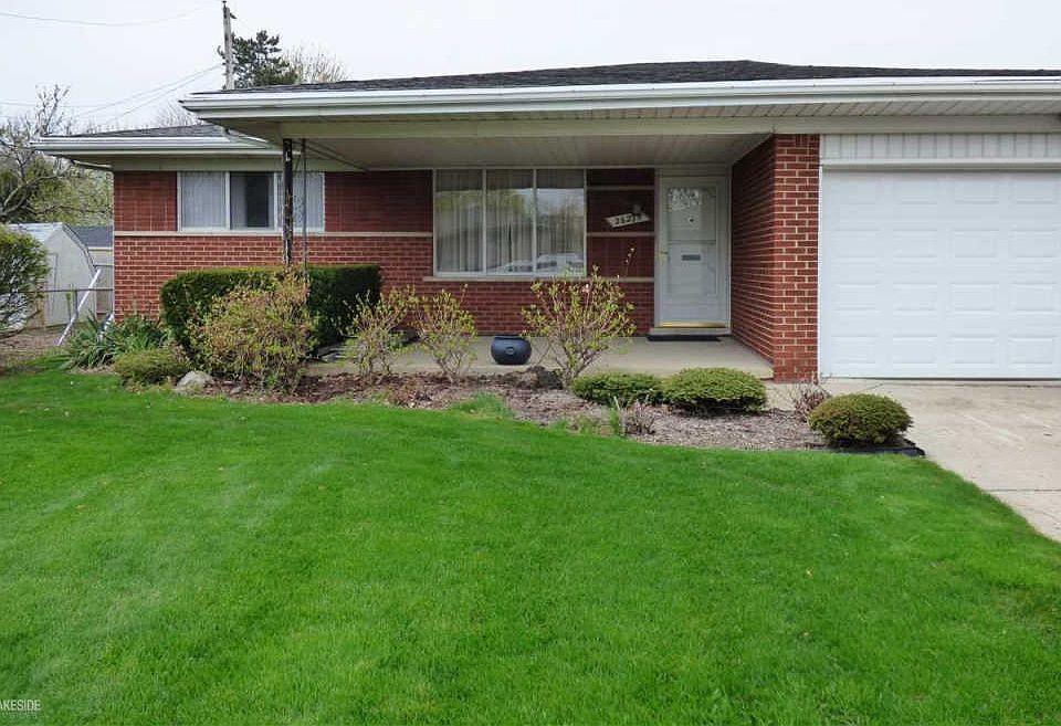 1st image of 26275 Bonnie Ave