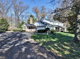 899 Locust Grove Rd, York, PA 17402