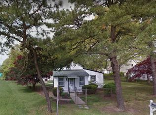 114 Fulton Ave, Mastic, NY 11950