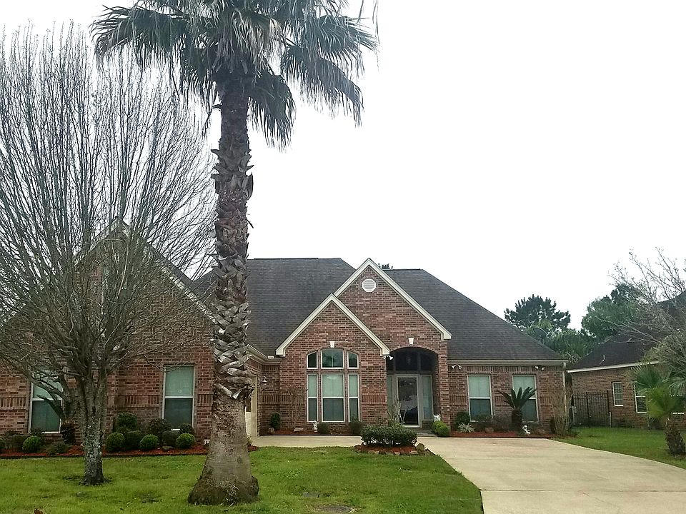 1st image of 4125 Pinehurst Dr