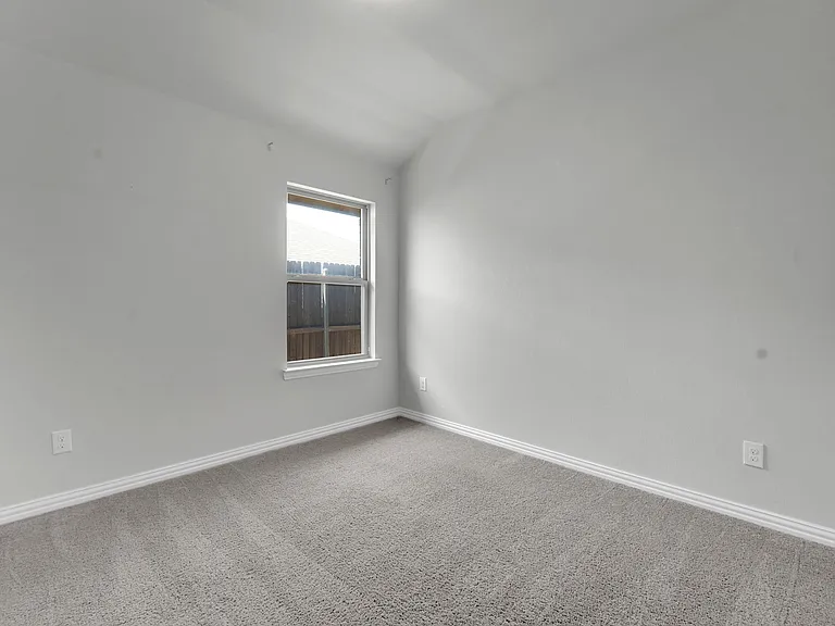 5165 Glen Eden Dr — Photo 16