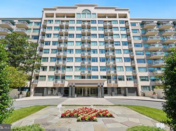 Whitley Park Terrace Whitley Park #5450-313, Bethesda, MD 20814