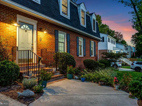 8629 Curtis Ave, Alexandria, VA 22309