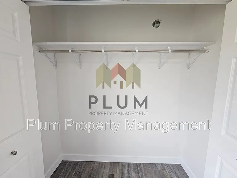 2340 Fairview Ave #2 — Photo 14