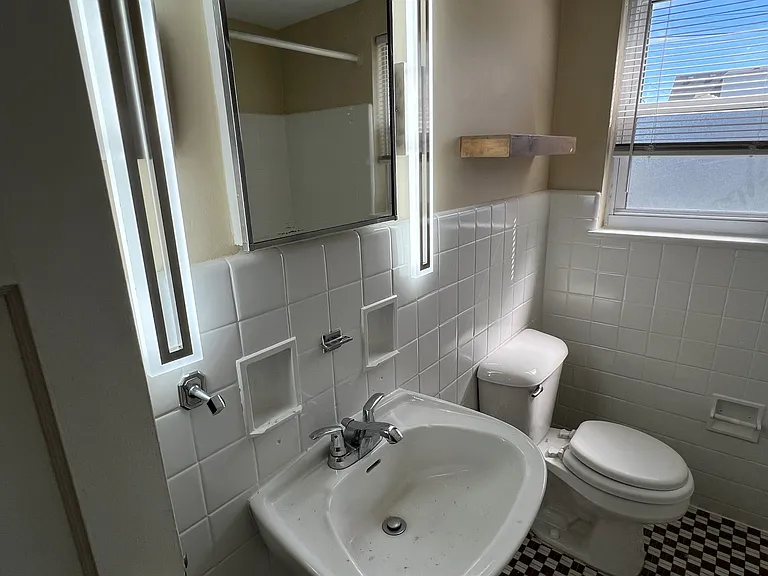 3023 Seneca Blvd — Photo 17