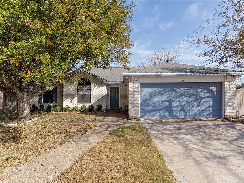 1st image of 2256 Ivy Dr