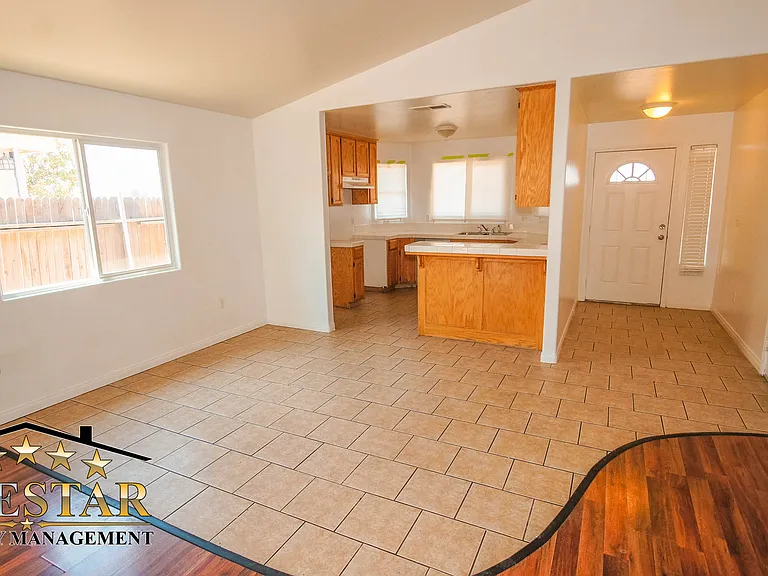 3610 Madison Ave — Photo 5