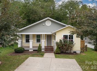 124 Soulshine Ct, Asheville, NC 28806