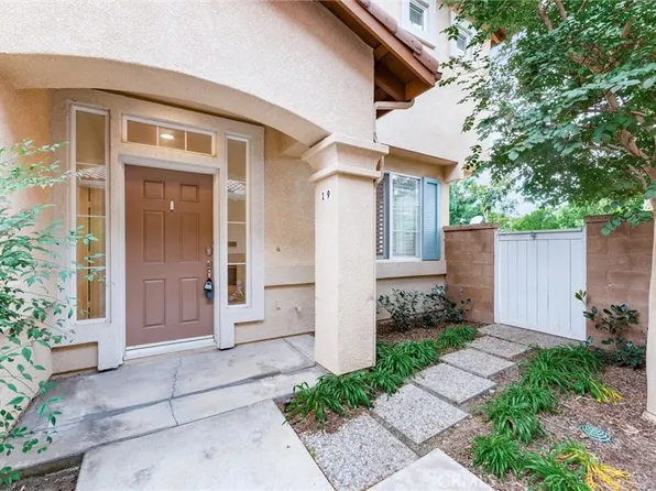 19 Carnation, Irvine, CA 92618