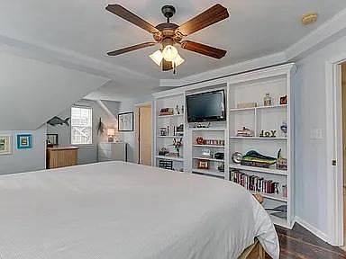 5th image of 1328 Penrose Ln