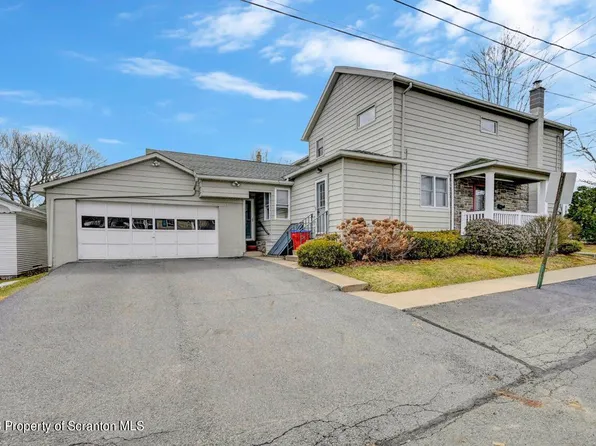 326 Washington Ave, Jermyn, PA 18433