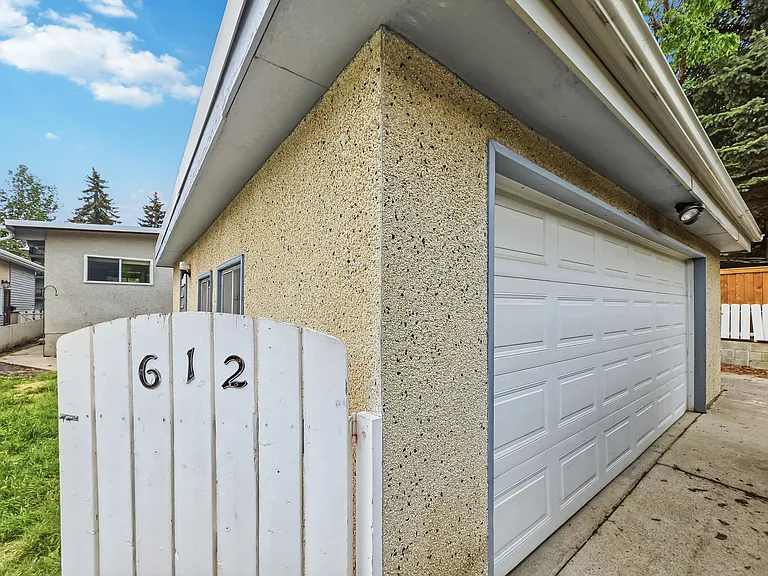 612 56th Ave SW — Photo 25