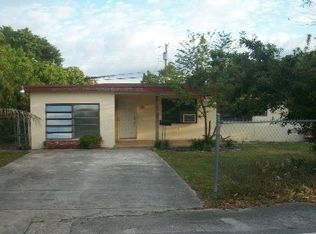501 NW 151st St, Miami, FL 33169