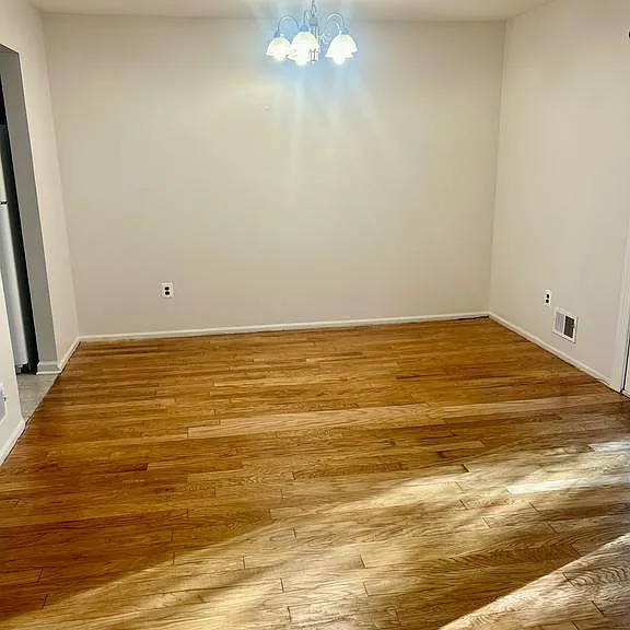 74 Tynemouth Ct — Photo 4