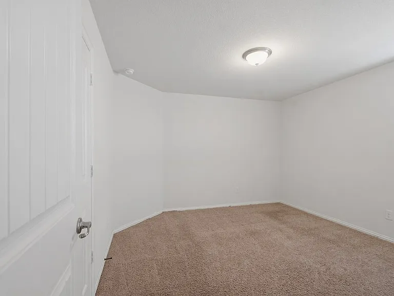 6910 Kate Reed Dr — Photo 38