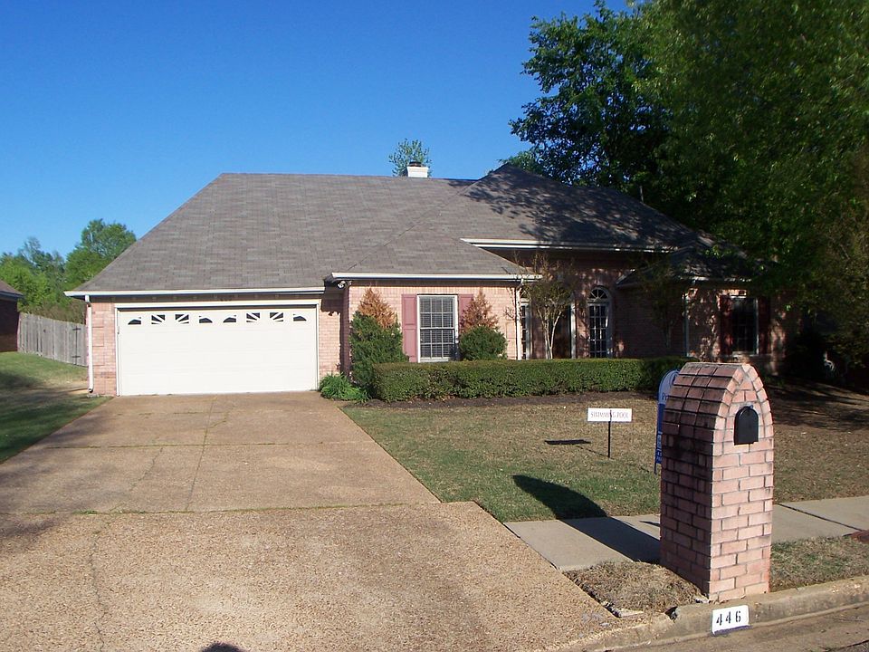 Great curb appeal