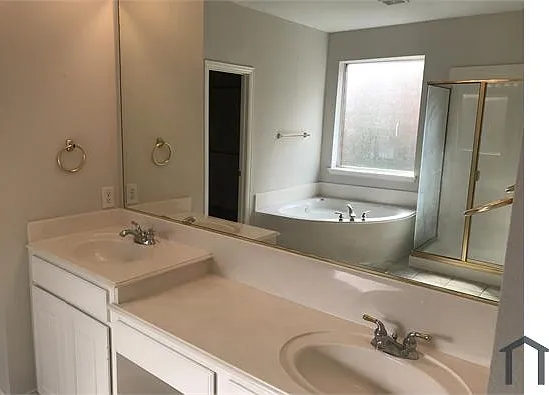 10410 Panks Ct — Photo 13
