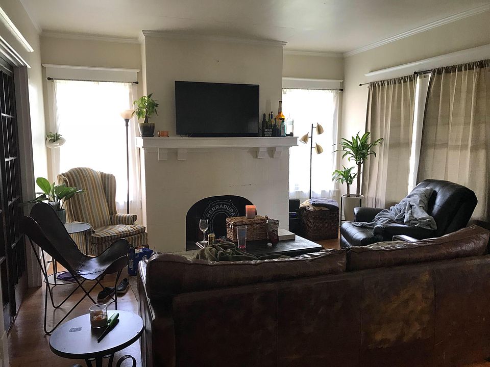 1st image of 336 Grosvenor Ave